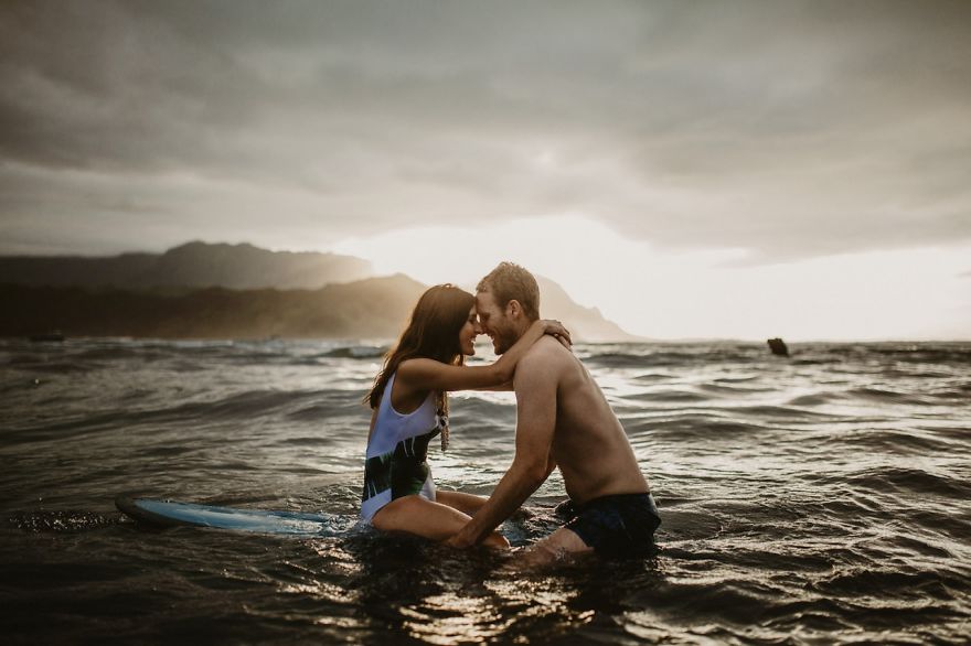The-Top-50-Engagement-Photos-of-the-Year-57454768412b2__880