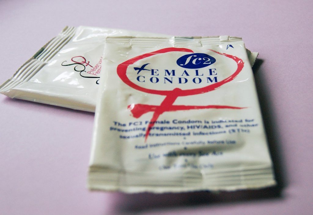 female-condoms-849411_1280