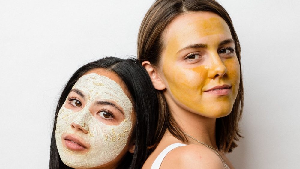 NotablePeople Feature Jaz Fenton, Yellow Beauty Notable Life